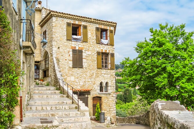 Full-Day Shared Tour Provence and Its Medieval Villages From Nice