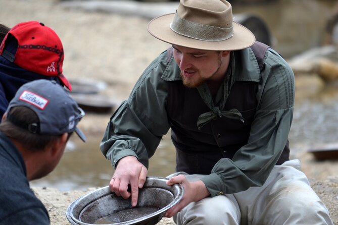 Gold Rush - Guided Hiking & Gold Panning Tour - Good To Know