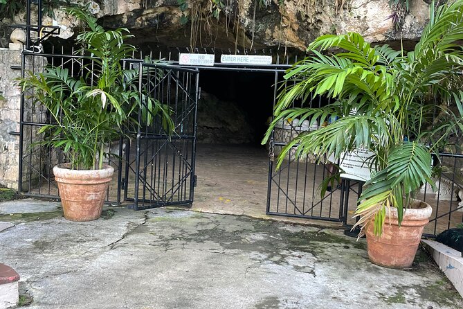 Green Grotto Caves and Dunn'S River Falls Combine Tour From Montego Bay - Tour Overview
