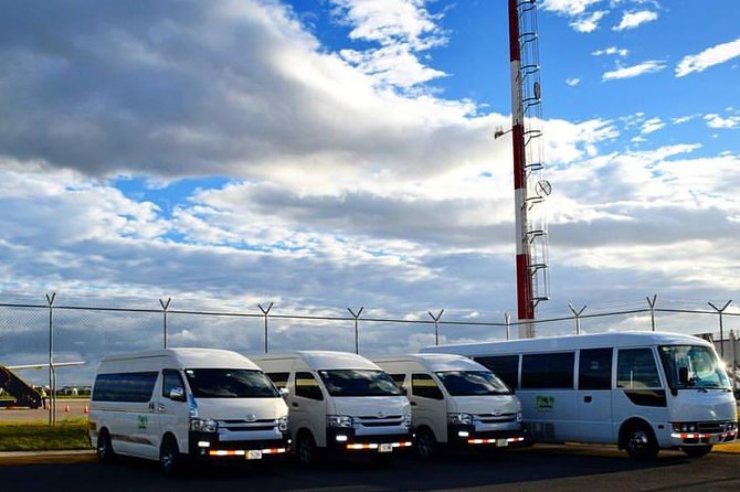 Guanacaste LIR Airport to Secrets Papagayo Resort (Roundtrip)