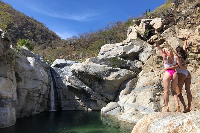 Hidden Waterfalls Hiking Adventure - Key Points