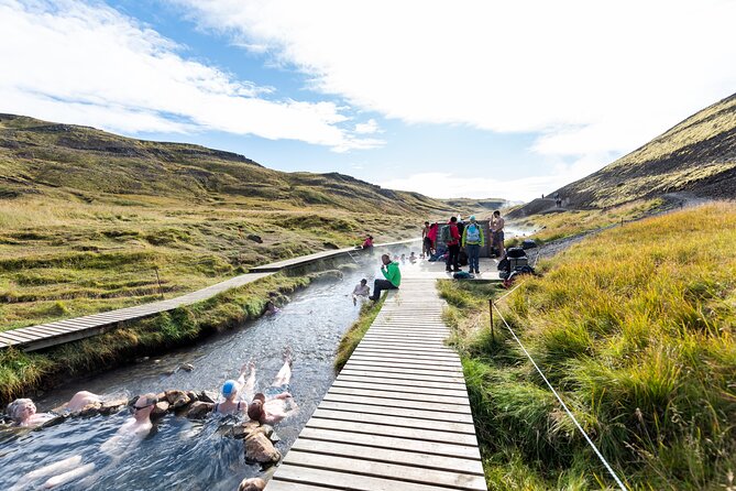 Hike to Reykjadalur Geothermal Valley and Kleifarvatn Tour