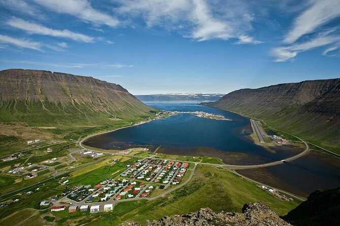 Isafjordur Hop-On, Hop-Off Cruise Ship Shuttle Bus - Key Points