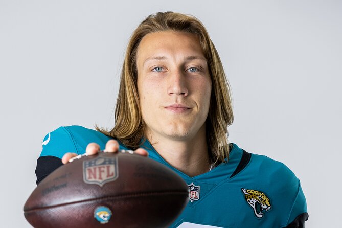 Jacksonville Jaguars NFL Tour With Ticket and Transportation