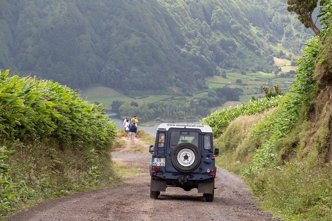 Jeep Tour – Sete Cidades (Half Day)