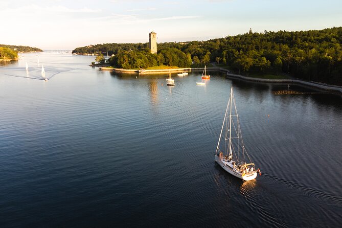 JFarwell Private Yacht Wine & Cheese Sunset Sail - Good To Know