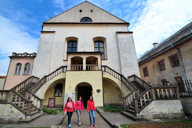 Kazimierz Jewish Quarter of Krakow With Schindler'S Factory Walking Tour - Good To Know
