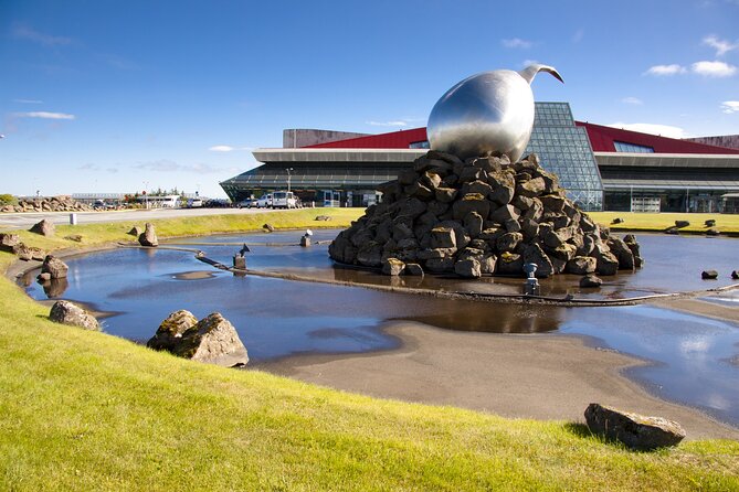 Keflavik to Reykjavik Transfer Review - Key Points
