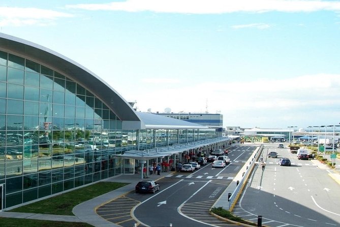 Kingston Airport Transfer (Montego Bay,Negril,Ocho Rio) - Key Points