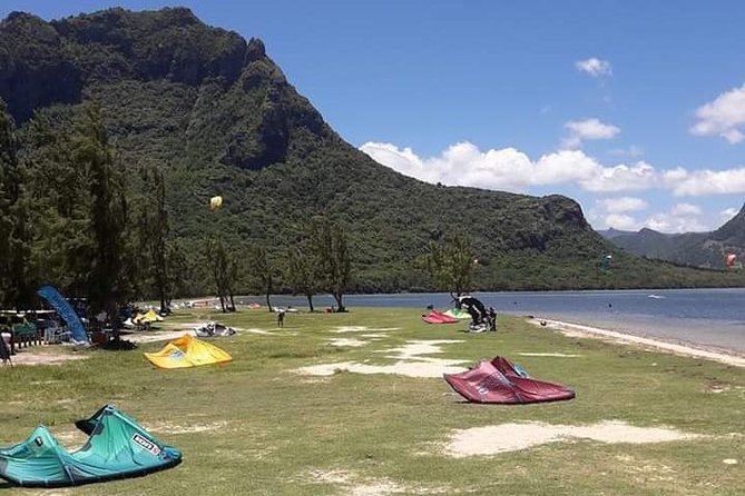 Kitesurfing Lesson and Rental at a Cheaper Price and With Qualified Instructor - Good To Know