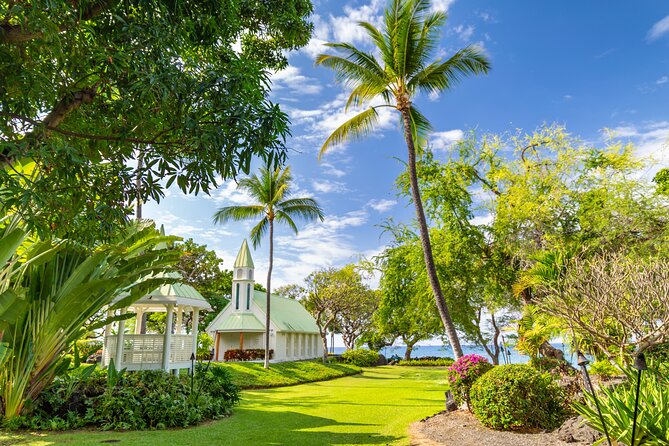 Kona Hawaii Photographer 25 Minute Session at Outrigger Resort - Good To Know