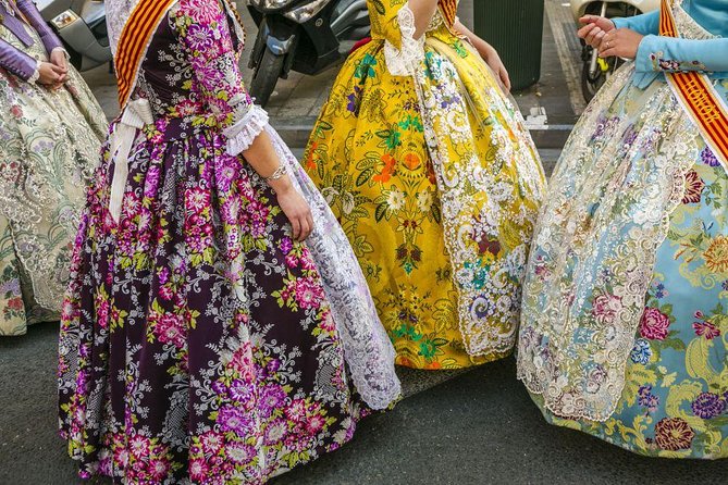 Las Fallas Walking Tour - Tour Highlights and Inclusions
