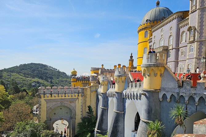 Lisbon: Excursion to Sintra, Pena Palace, Regaleira and Cascais - Transportation and Meeting Point