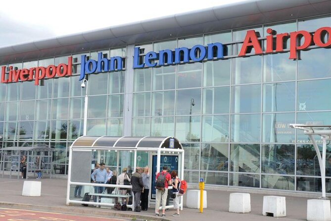 Liverpool Airport Transfer 1 to 10 Passengers One Way Transfer - Key Points