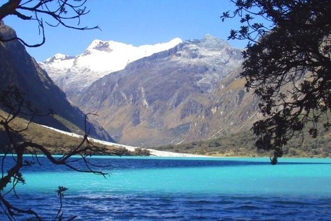 Llanganuco Lake - Cordillera Blanca - About Your Stay
