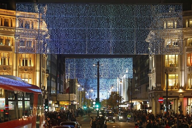 London Christmas Light Experience on Vintage Open Top Routemaster - Inclusions and Exclusions