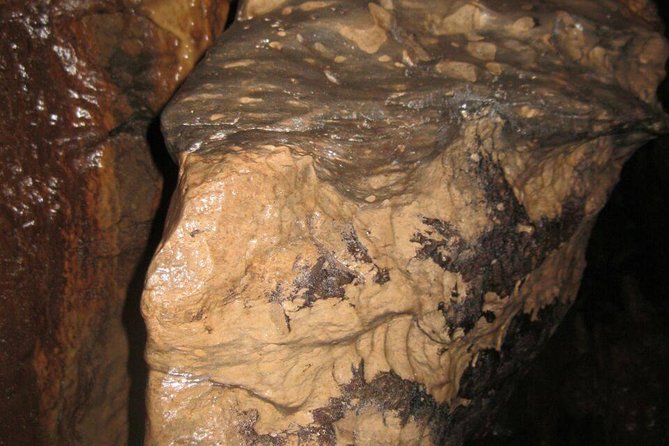 Los Tayos Cave + Mysterious Caverns + Light Wells One Day - Good To Know