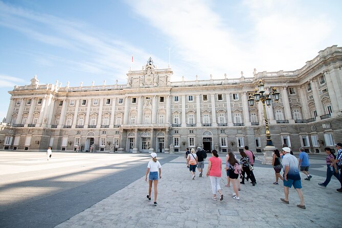 Madrid Royal Palace & Retiro Park Tour With Optional Tapas - Tour Overview