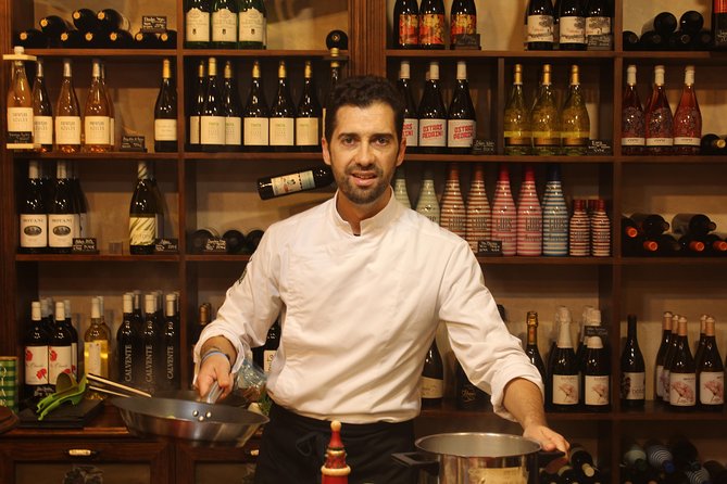 Marbella Old Town Tour With Tapas and Wines - Good To Know
