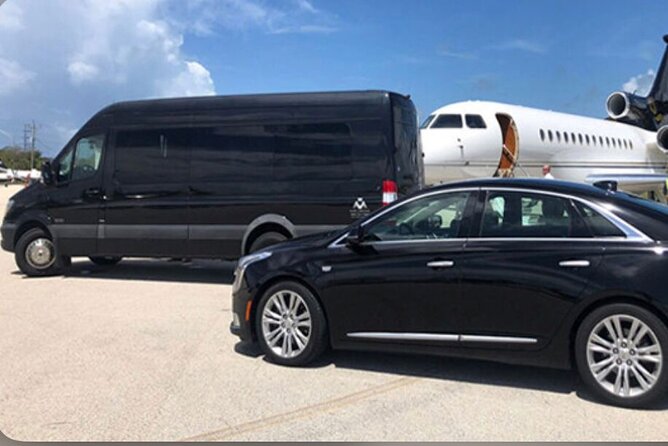 Montego Bay Private Airport Transfer to Grand Palladium and Lucea - Key Points