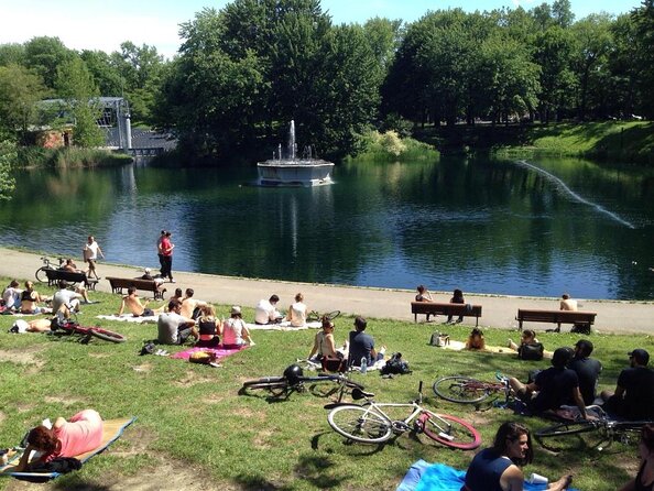 Non Touristy Pink Bike Tour by Spade & Palacio - Good To Know