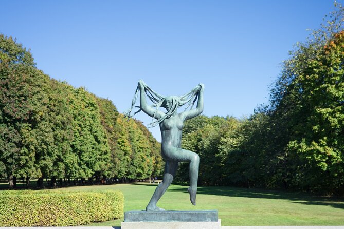 Oslo Vigeland Park Alien-Themed Outdoor Mobile Escape Game - Good To Know