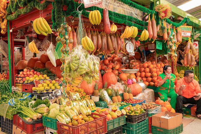 Paloquemao Market With Fruits and Traditional Food - About Your Stay