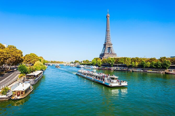 Paris - One Hour Seine River Cruise With Recorded Commentary - Good To Know
