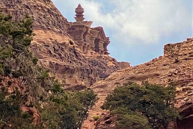 Petra Back Entrance Private Walking Tour | Guide Sami Nawafleh - Good To Know