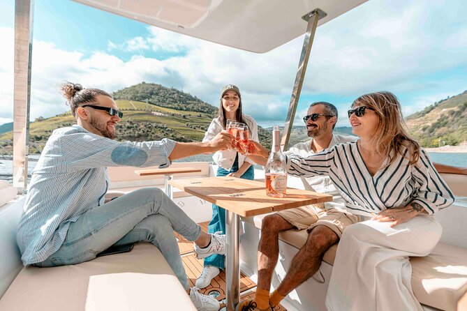 Pinhão: Private Solar Boat Tour - Wine Tasting Included - Key Points