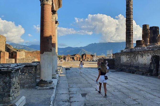 Pompeii Tour at Sunset Time - a Visit Away From the Crowds - Exploring Pompeiis Ancient Ruins