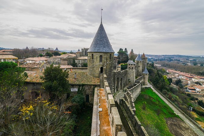 Private 2-Hour Walking Tour of Carcassone With Official Tour Guide - Good To Know