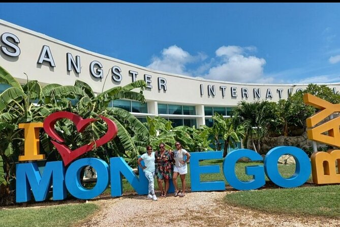 Private Airport Transfer From Montego Bay to Ocho Rios . - Inclusions and Pricing