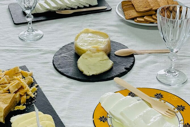 Private Cheese Factory Visit, Tile Painting and Wine Tasting Tour - Good To Know
