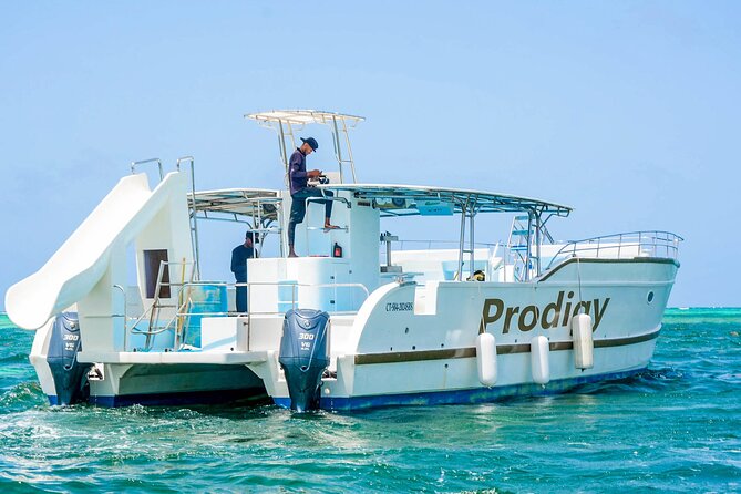 Private Family Boat at Punta Cana - Key Points