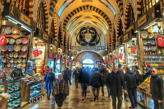 Private Full-Day Strolling Through the Old Markets of Istanbul - Iconic Old Markets of Istanbul