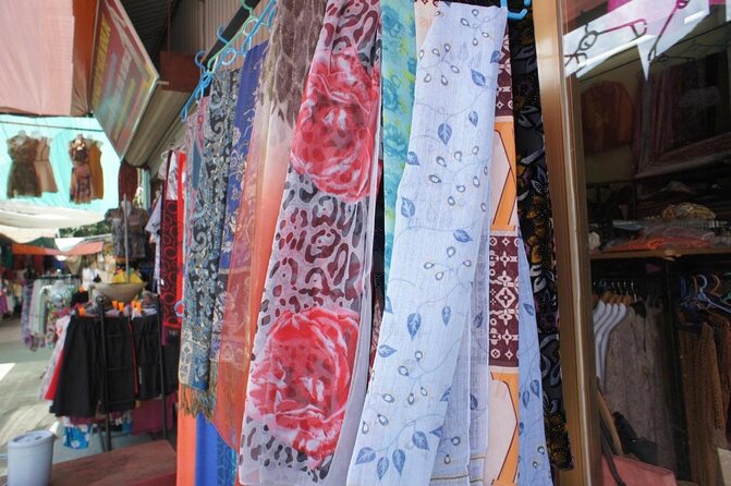 Private Full-Day Tour: Hanoi-Thay Pagoda-Tay Phuong Pagoda-Van Phuc Silk Village - Itinerary Overview
