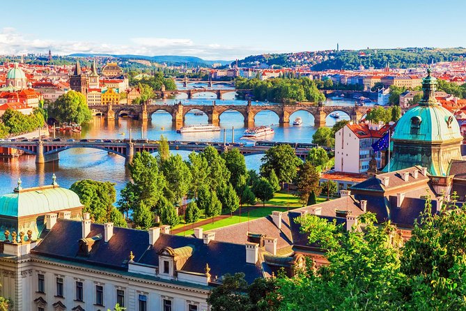 Private Full Day Tour to Prague From Vienna - Good To Know