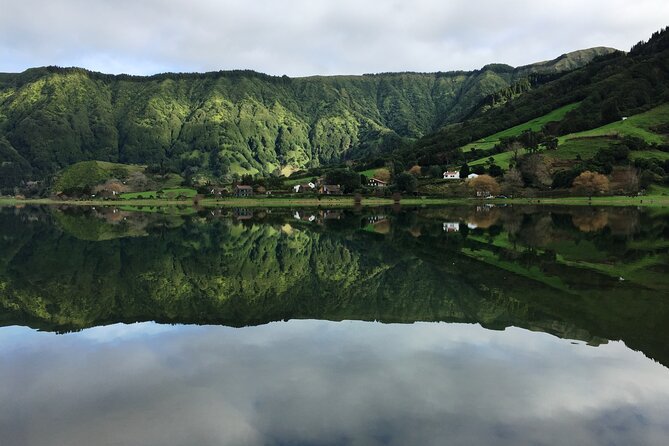 Private Half-Day 4x4Tour to Sete Cidades Volcano - Overview of the Tour