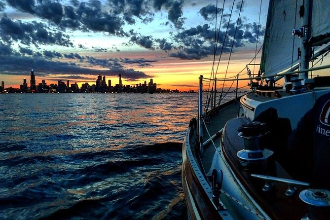 Private Lake Michigan Sailing Charter and Sightseeing Chicago Skyline Cruise - Overview of the Sailing Charter