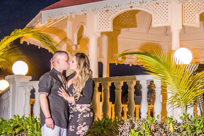 Private Photo Session With a Local Photographer in Kingston - Pricing and Guarantee