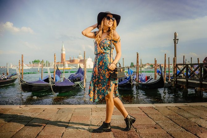 Private Photo Shoot & Walking Tour - Good To Know