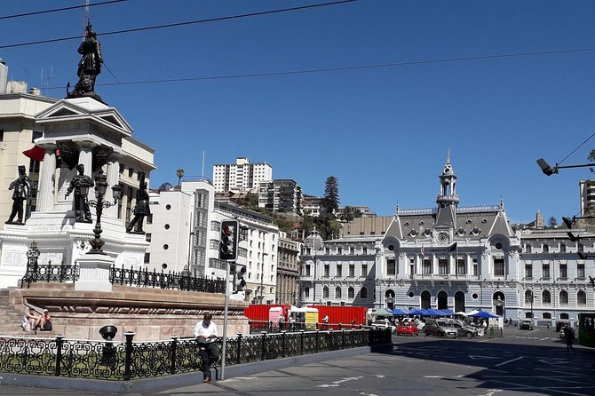 Private Shore Excursion From Valparaiso: Valparaiso & Casas Del Bosque Vineyard - Tour Overview