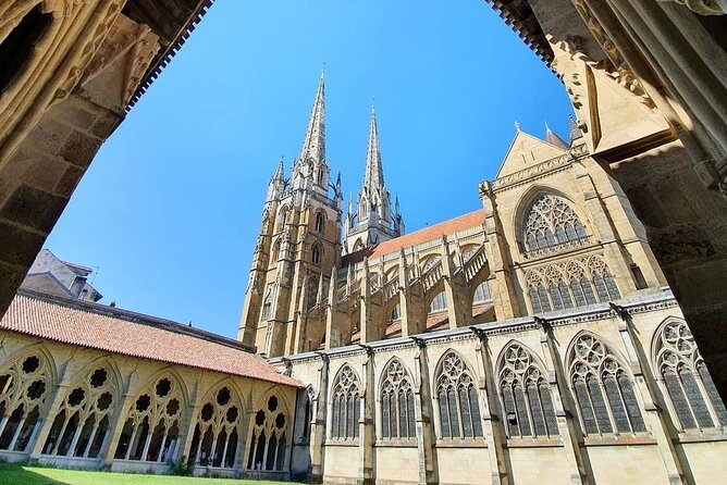 Private Tour French Coast. Bayonne, Biarritz and San Juan De Luz. - Pricing Details
