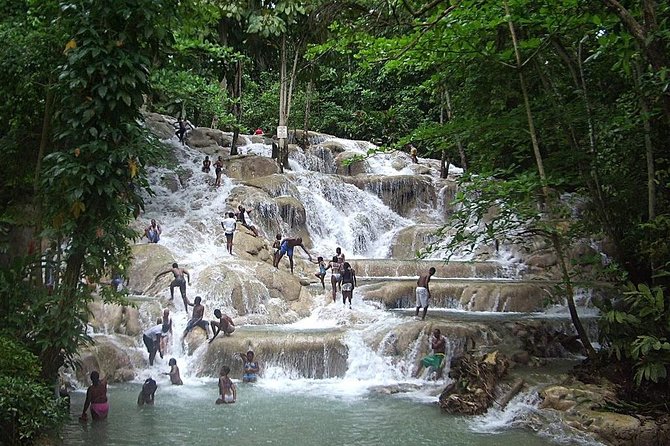 Private Tour From Ocho Rios To Dunns River Falls Tubing and Shopping - Good To Know