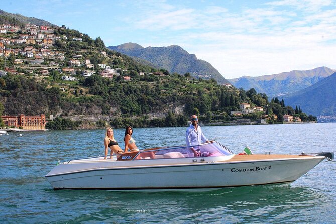 Private Tour in Classic Motorboat Review - Key Points
