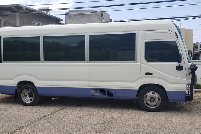 Private Transfer From MBJ Airport to Grand Palladium - Key Points
