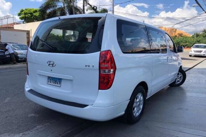 Private Transportation Punta Cana Airport to Hotels in Bayahibe, La Romana. - Key Points