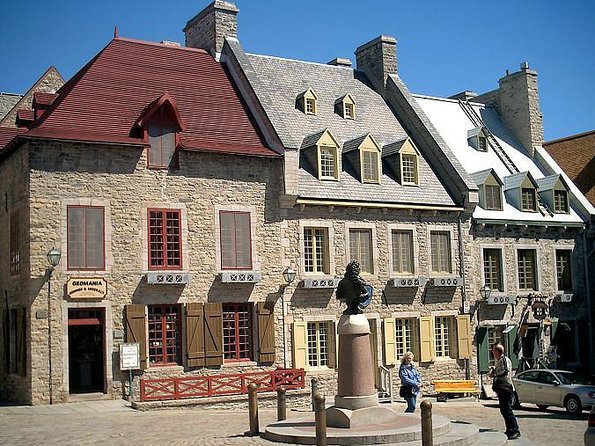 Quebec City Scavenger Hunt and City Highlights Walking Tour - Good To Know