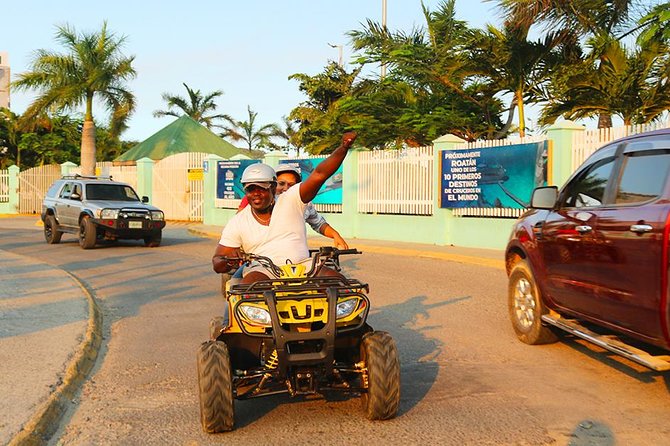 Roatan 4×4 Extreme ATV Island Tour